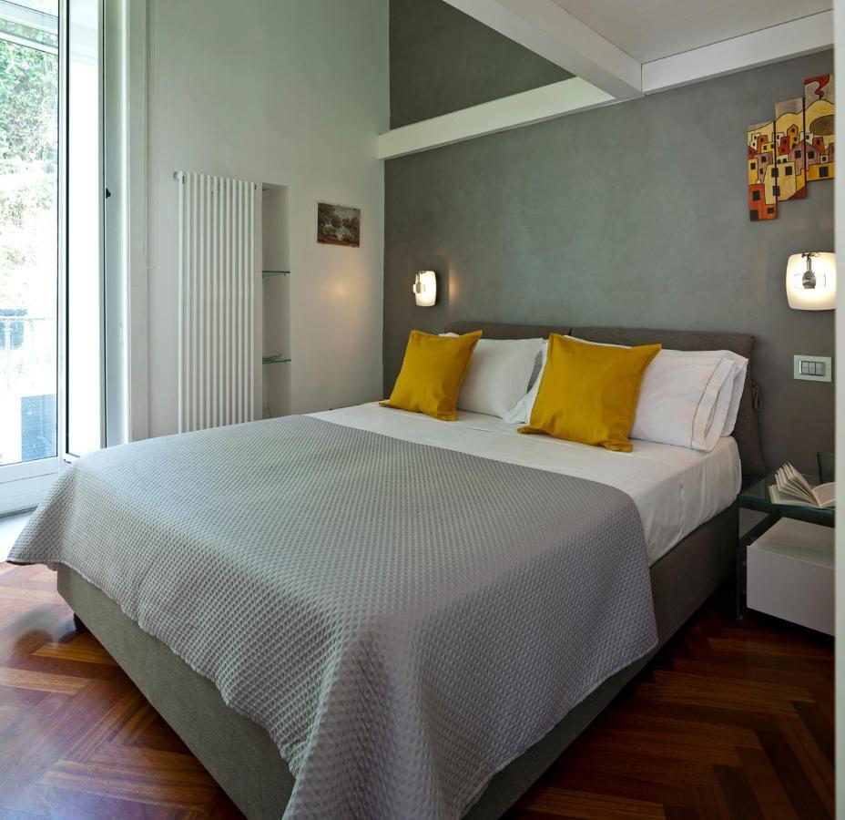 Elegant Apartment At Chiaia By Wonderful Italy Nápoly Kültér fotó
