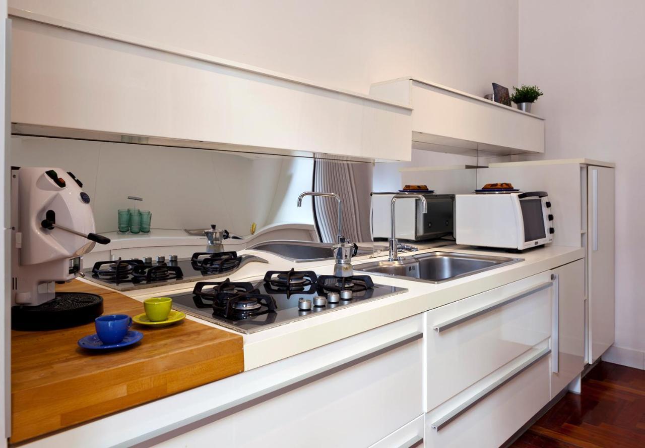 Elegant Apartment At Chiaia By Wonderful Italy Nápoly Kültér fotó