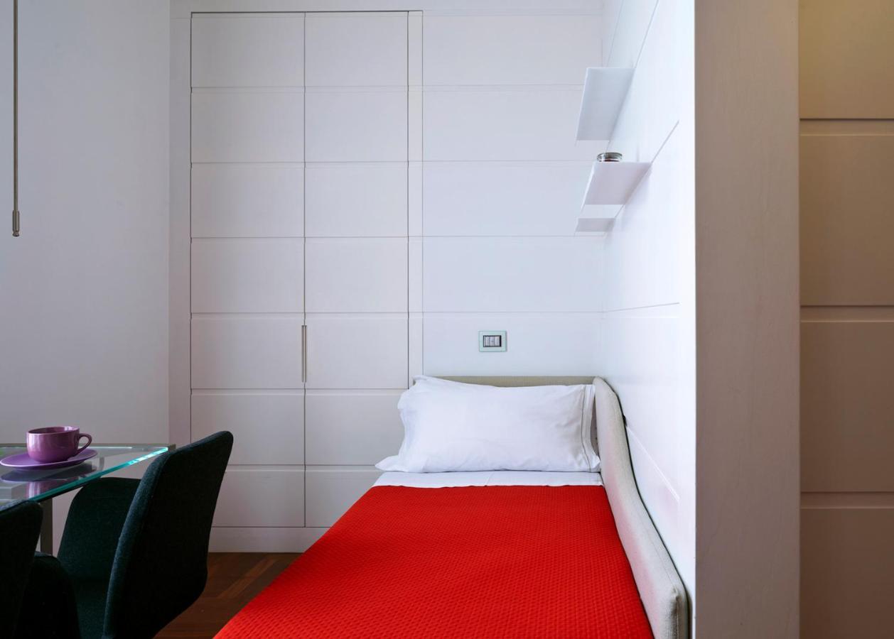 Elegant Apartment At Chiaia By Wonderful Italy Nápoly Kültér fotó